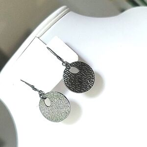 Vintage Silver Tone Wavy Pattern Disc Earrings